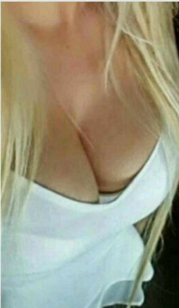 Benzersiz balık etli bayan Mengü