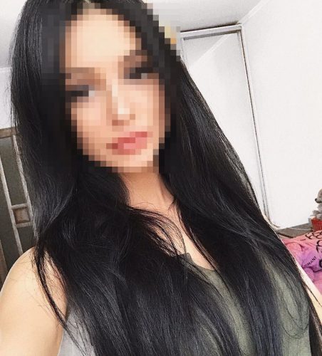 Samimi saksocu kadın Melis