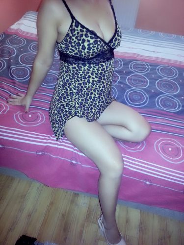Sarışın Escort Nermin