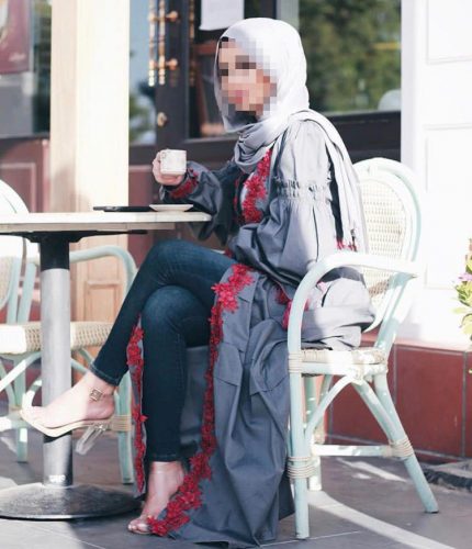 Sarışın seksapel Escort Piraye